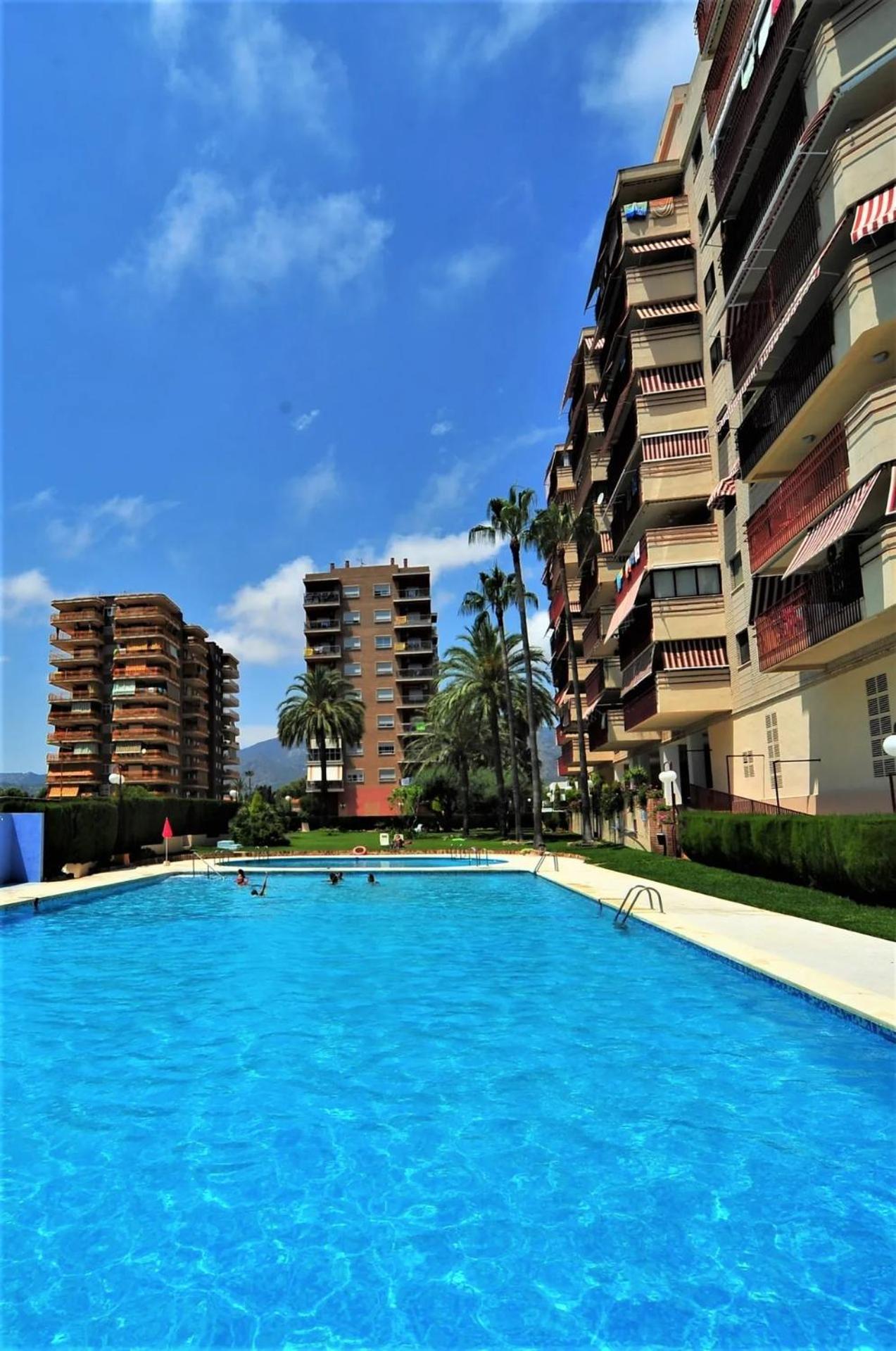 Апартаменти Bali-Heliopolis Бенікасім Екстер'єр фото